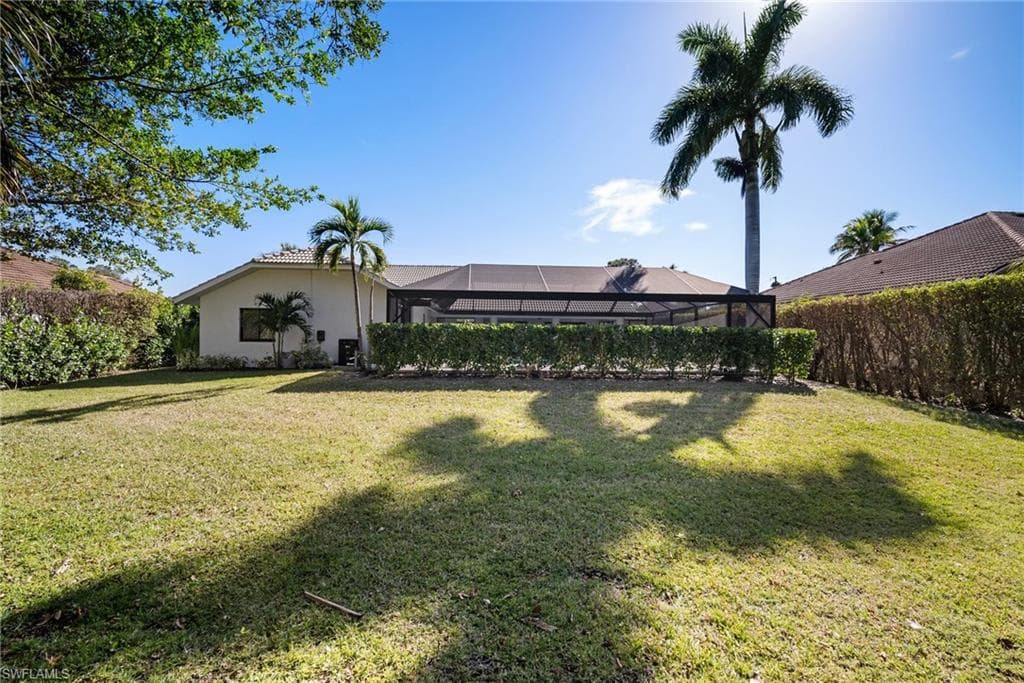 1641 Northgate Dr, Naples, FL 34105-28
