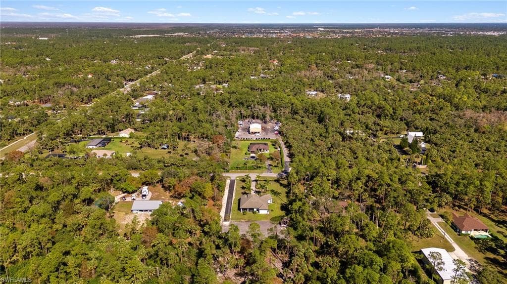 922 14th Ave NE, Naples, FL 34120-35