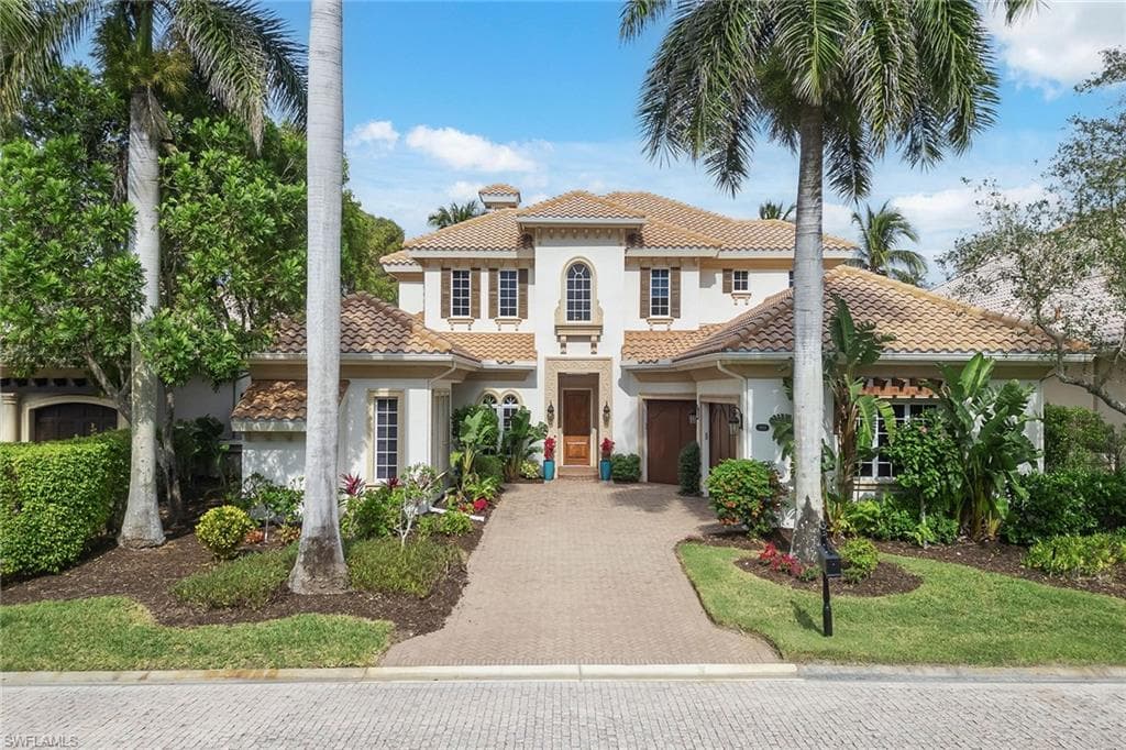 8604 Majorca Ln, Naples, FL 34114-1