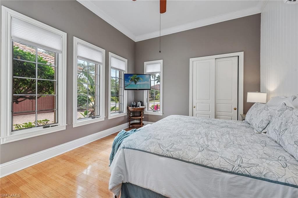 8604 Majorca Ln, Naples, FL 34114-34