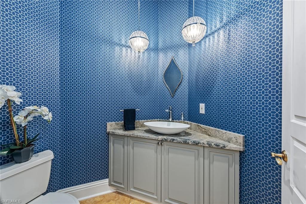 8604 Majorca Ln, Naples, FL 34114-38