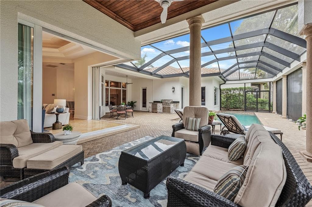 8604 Majorca Ln, Naples, FL 34114-40