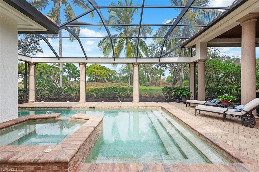 8604 Majorca Ln, Naples, FL 34114-46