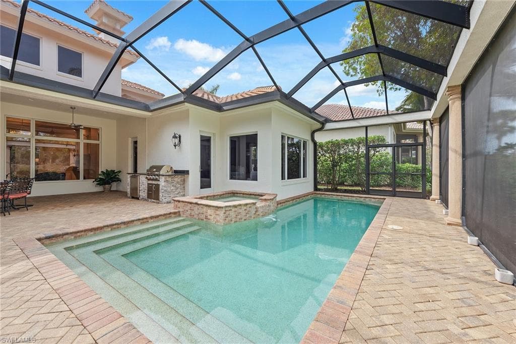 8604 Majorca Ln, Naples, FL 34114-49