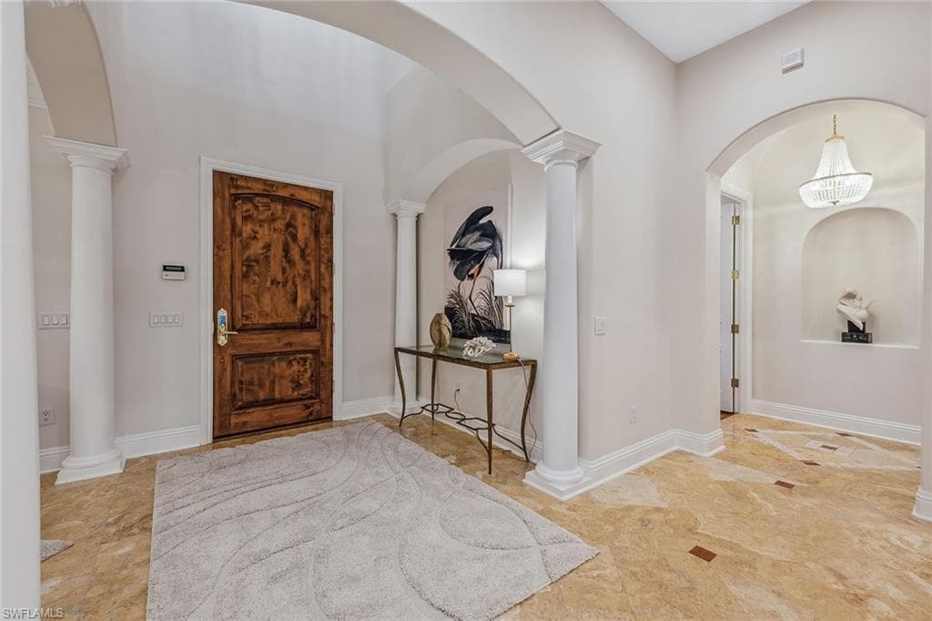 8604 Majorca Ln, Naples, FL 34114-6