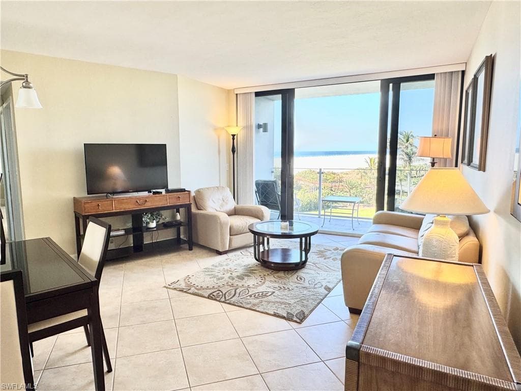 58 Collier Blvd 404, Marco Island, FL 34145-4