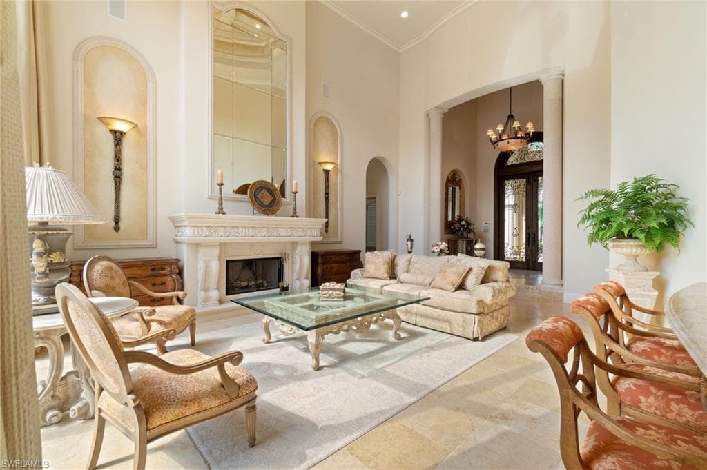 5900 Burnham Rd, Naples, FL 34119-13