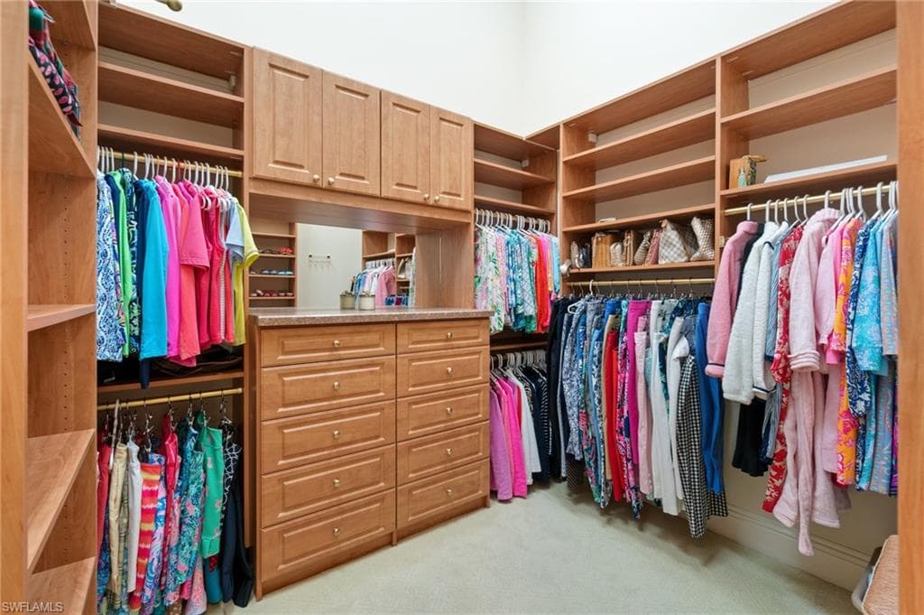 5900 Burnham Rd, Naples, FL 34119-27
