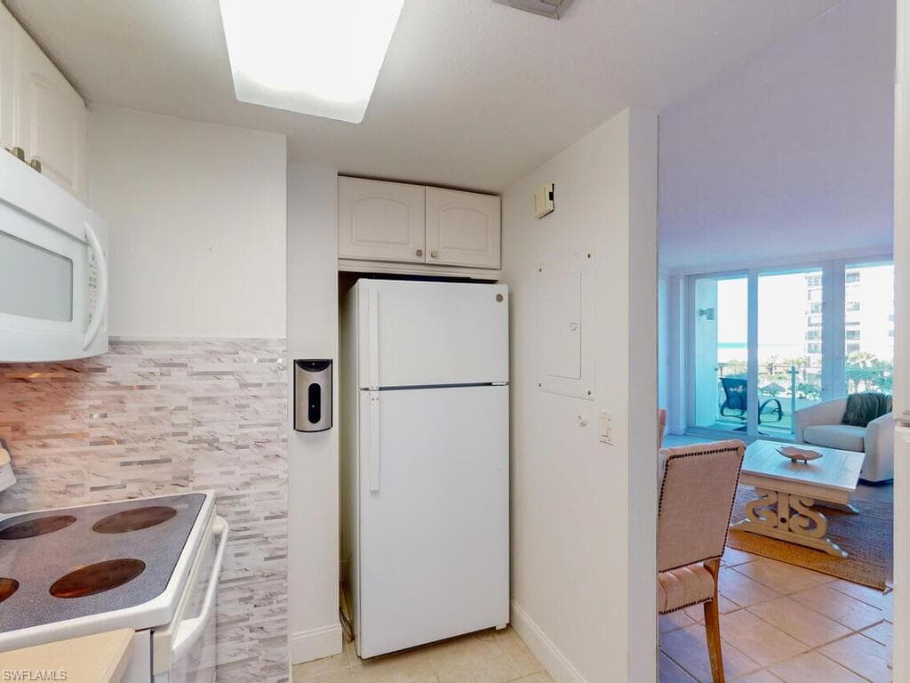 58 Collier Blvd 410, Marco Island, FL 34145-9