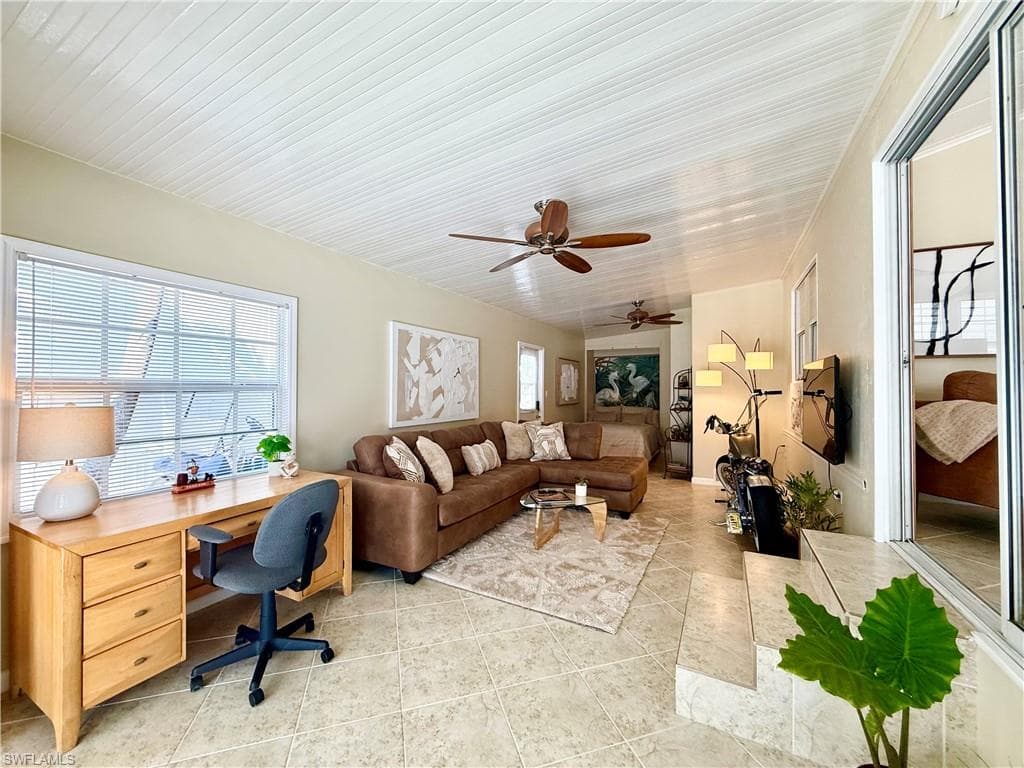 159 Cheetah Dr 159, Naples, FL 34114-18