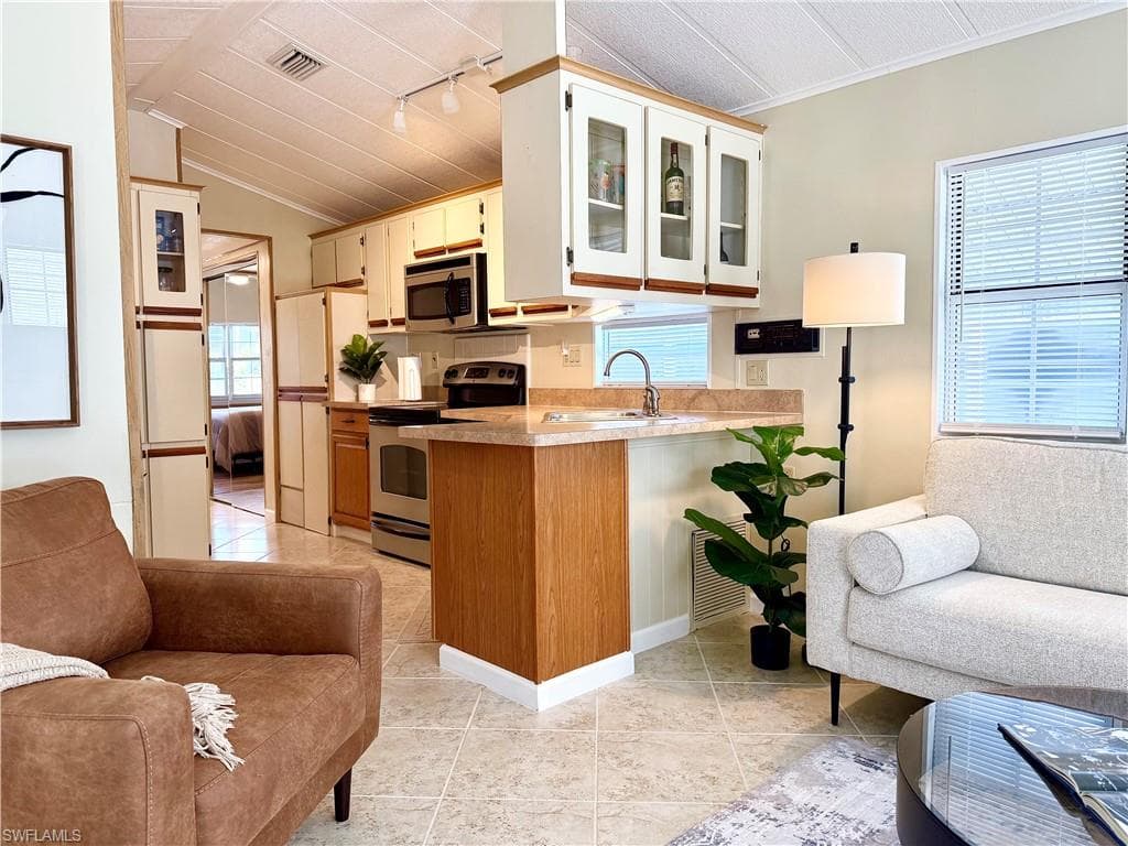 159 Cheetah Dr 159, Naples, FL 34114-20