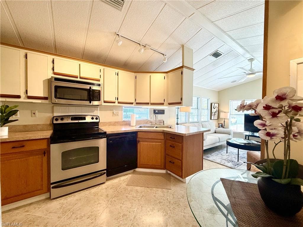 159 Cheetah Dr 159, Naples, FL 34114-22