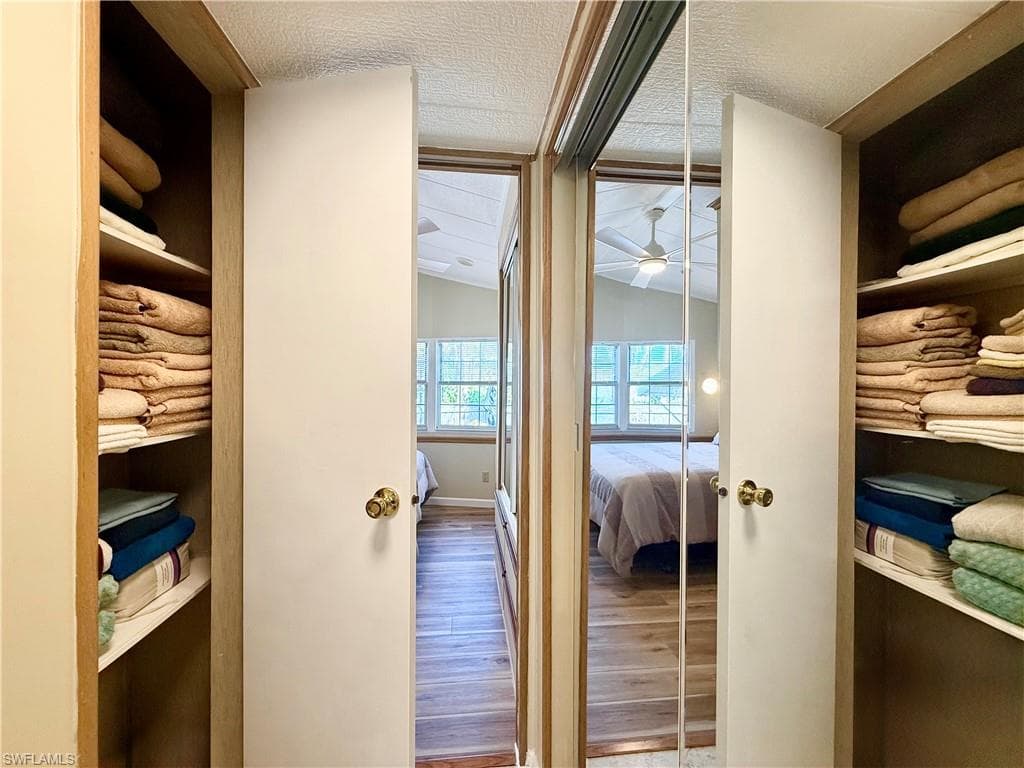 159 Cheetah Dr 159, Naples, FL 34114-32