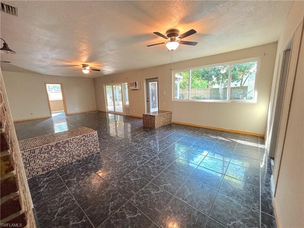 23263 Goldcoast Ave, Punta Gorda, FL 33980-9