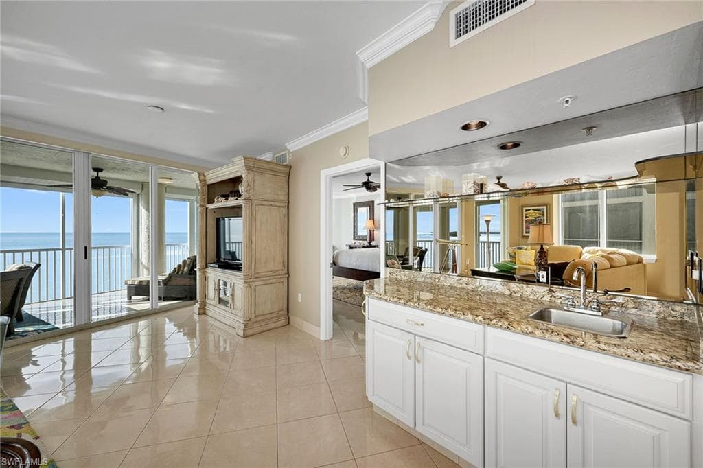1070 Collier Blvd 605, Marco Island, FL 34145-32