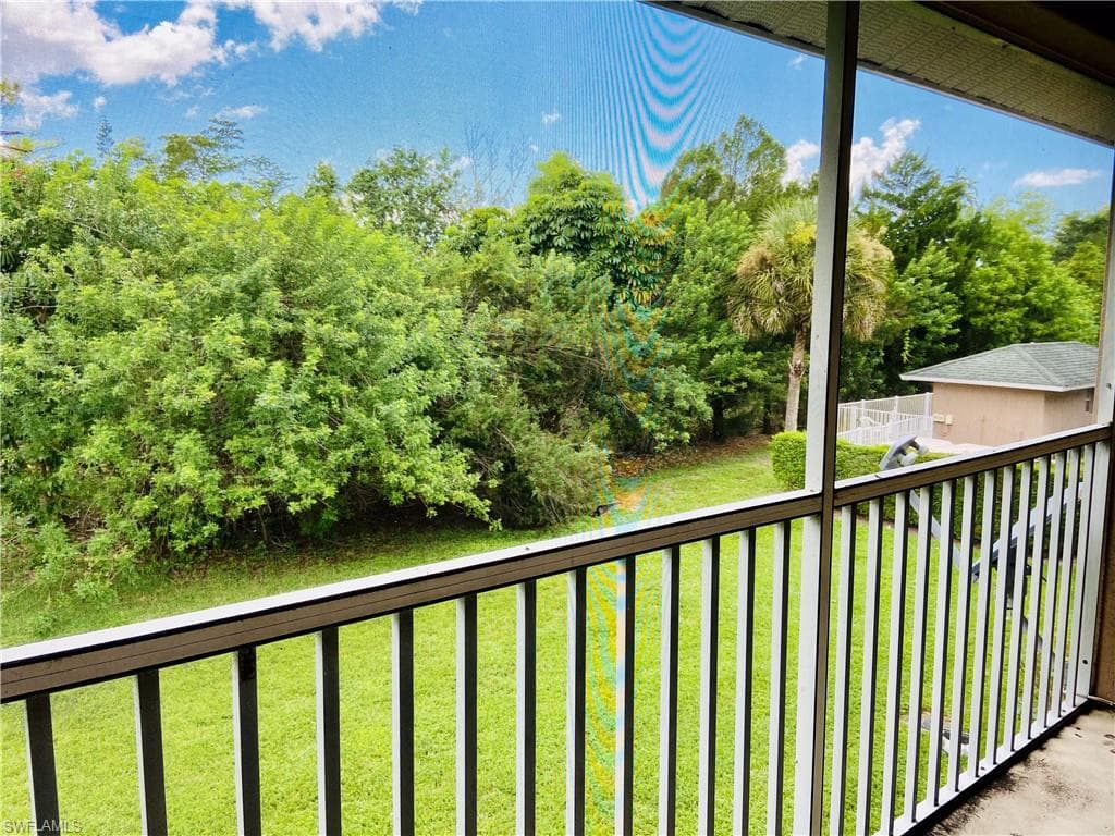 5470 16th Pl SW 108, Naples, FL 34116-11
