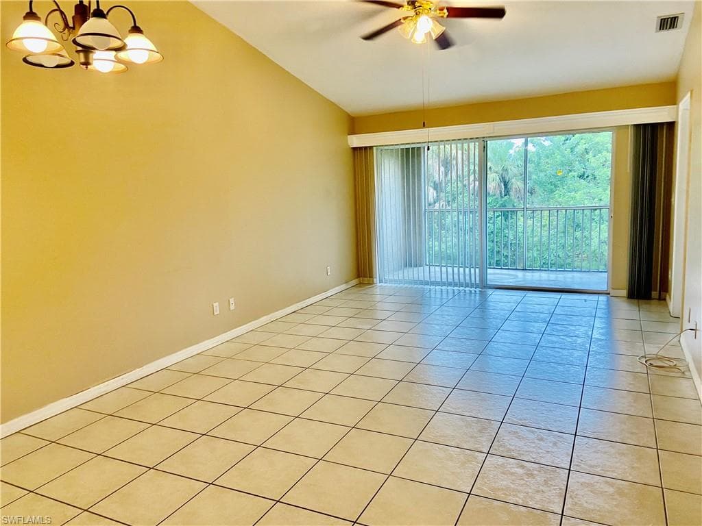 5470 16th Pl SW 108, Naples, FL 34116-4