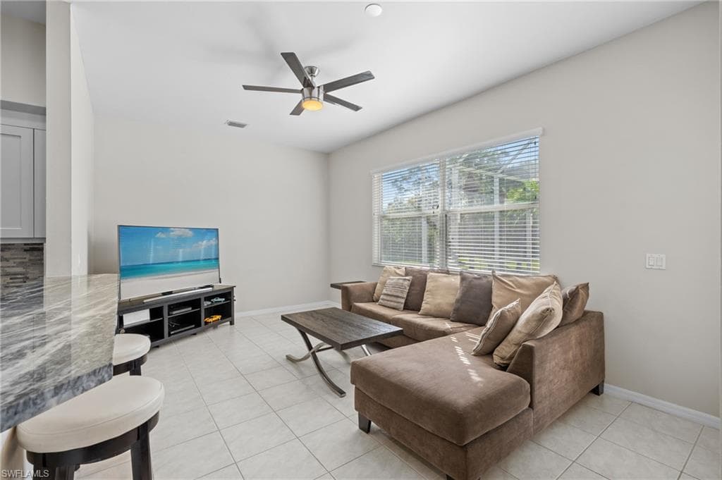 1161 16th St NE, Naples, FL 34120-11