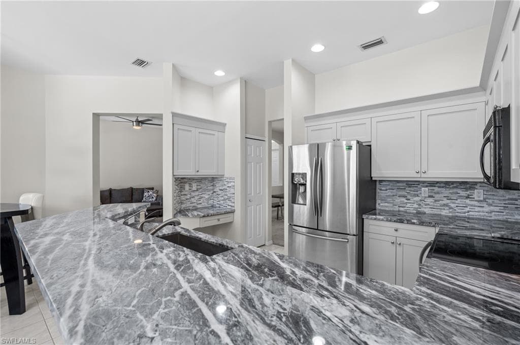 1161 16th St NE, Naples, FL 34120-14