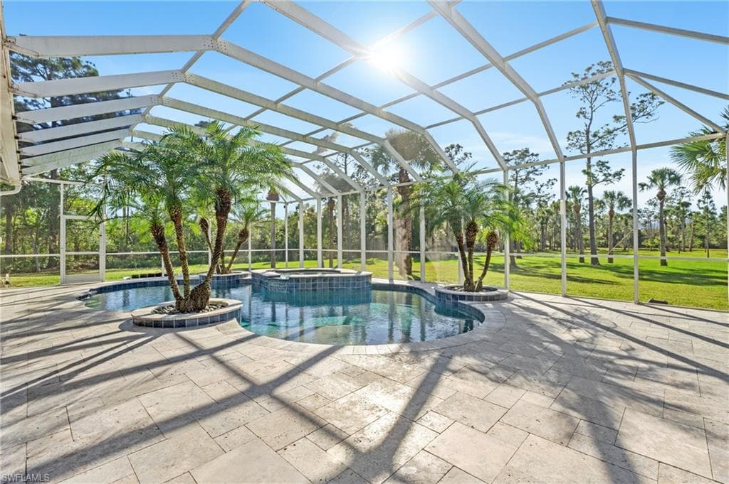 1161 16th St NE, Naples, FL 34120-33