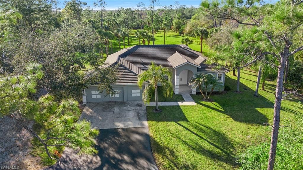 1161 16th St NE, Naples, FL 34120-3