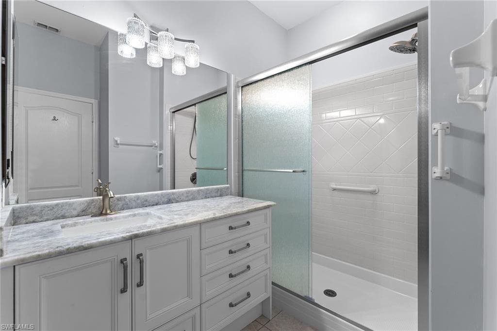 1356 Mainsail Dr 1422, Naples, FL 34114-22