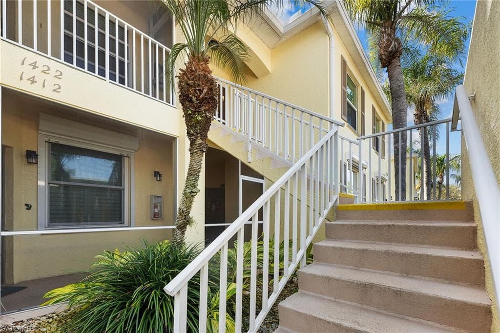 1356 Mainsail Dr 1422, Naples, FL 34114-30