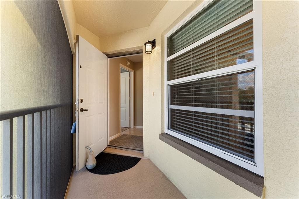 1356 Mainsail Dr 1422, Naples, FL 34114-3