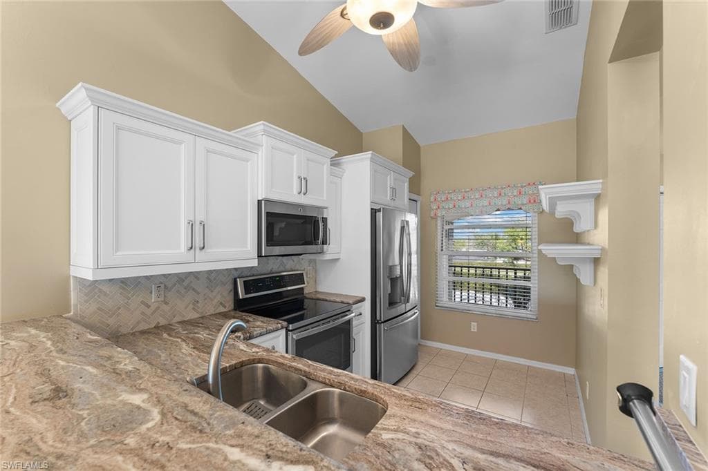 1356 Mainsail Dr 1422, Naples, FL 34114-6