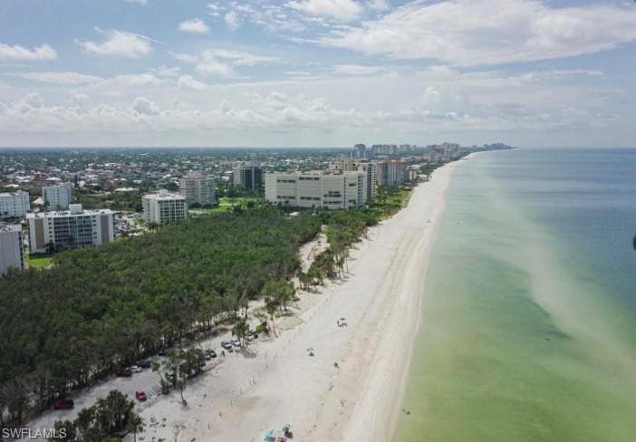 3 Bluebill Ave 211, Naples, FL 34108-3