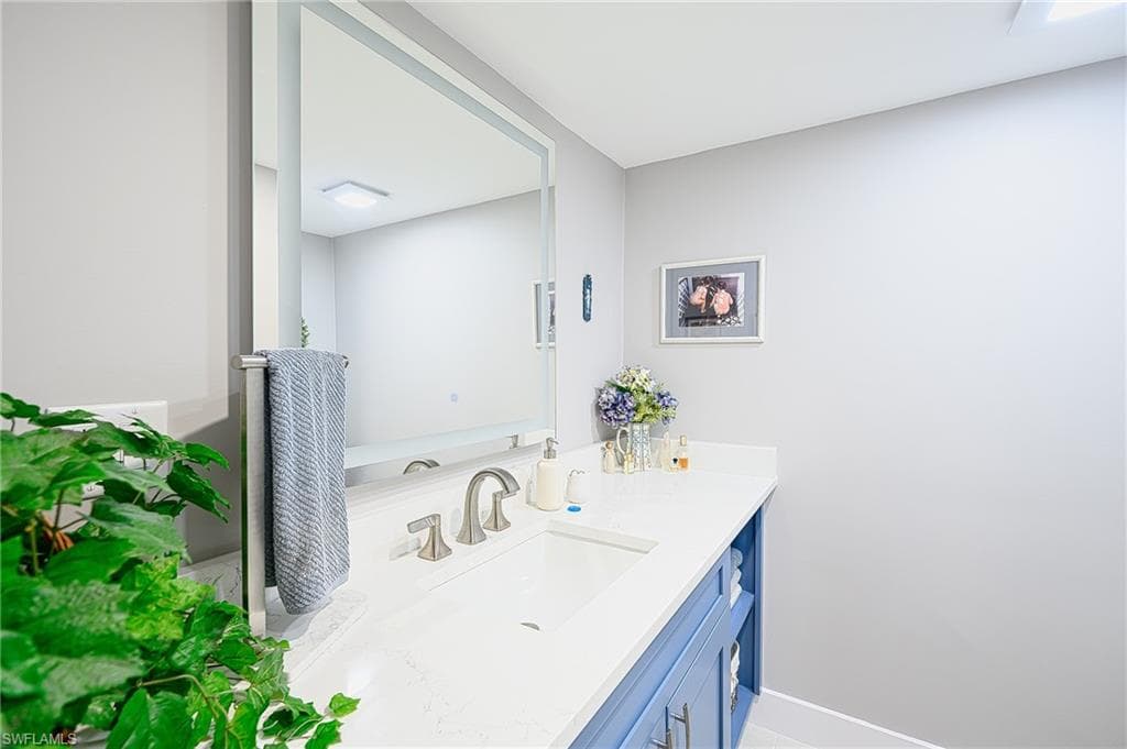 1377 Chesapeake Ave A3, Naples, FL 34102-20
