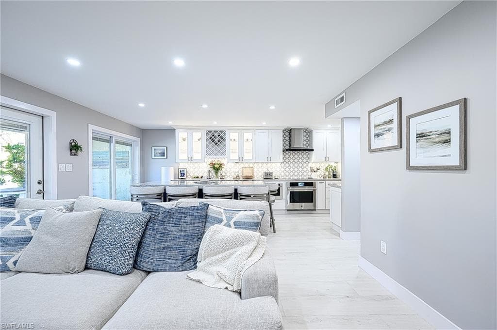 1377 Chesapeake Ave A3, Naples, FL 34102-2