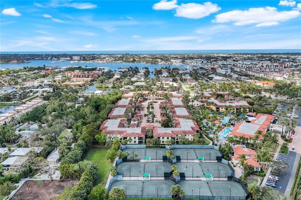 1035 Sandpiper St F103, Naples, FL 34102-27
