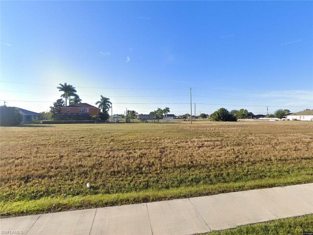 1714 Tropicana Pkwy W, Cape Coral, FL 33993-1