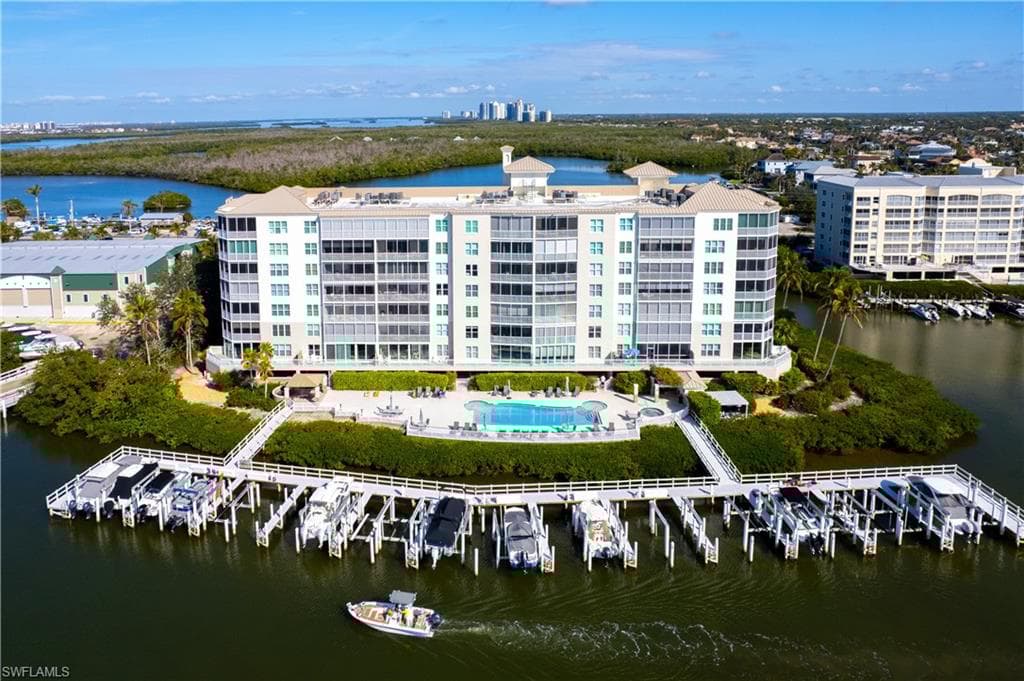 4975 Bonita Beach Rd 204, Bonita Springs, FL 34134-38