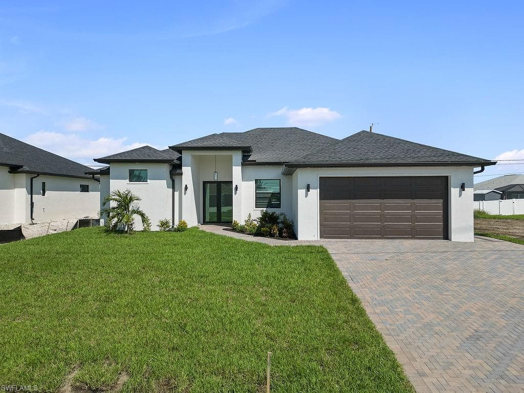 2304 Kismet Pkwy W, Cape Coral, FL 33993-40