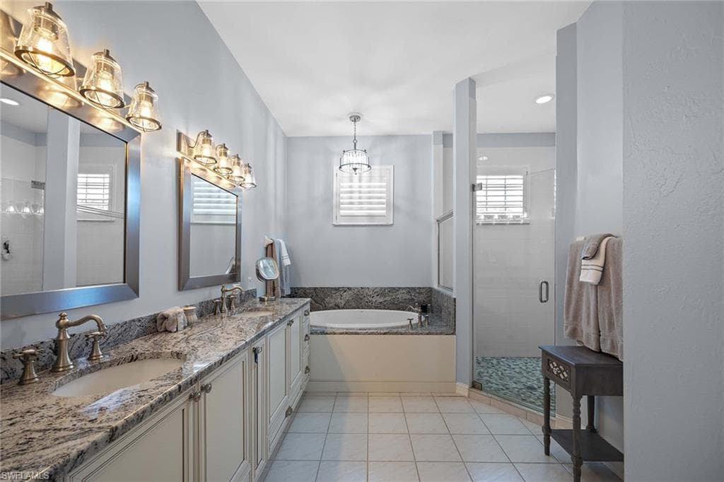 8943 Lely Island Cir, Naples, FL 34113-20