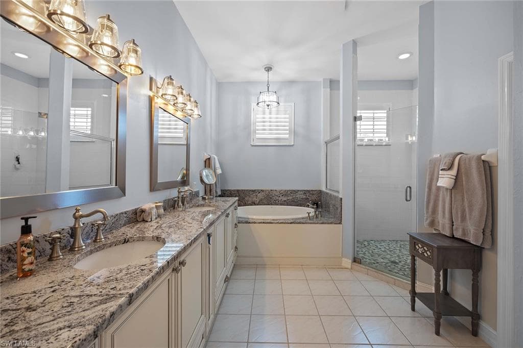 8943 Lely Island Cir, Naples, FL 34113-22