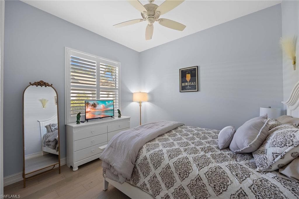 8943 Lely Island Cir, Naples, FL 34113-25