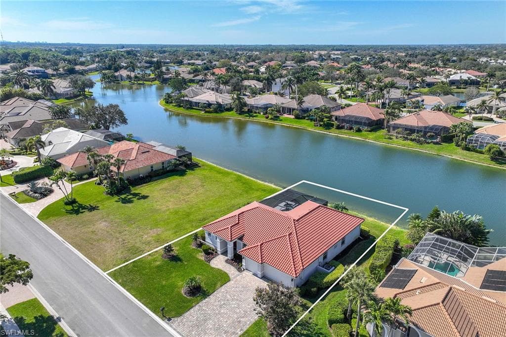 8943 Lely Island Cir, Naples, FL 34113-3