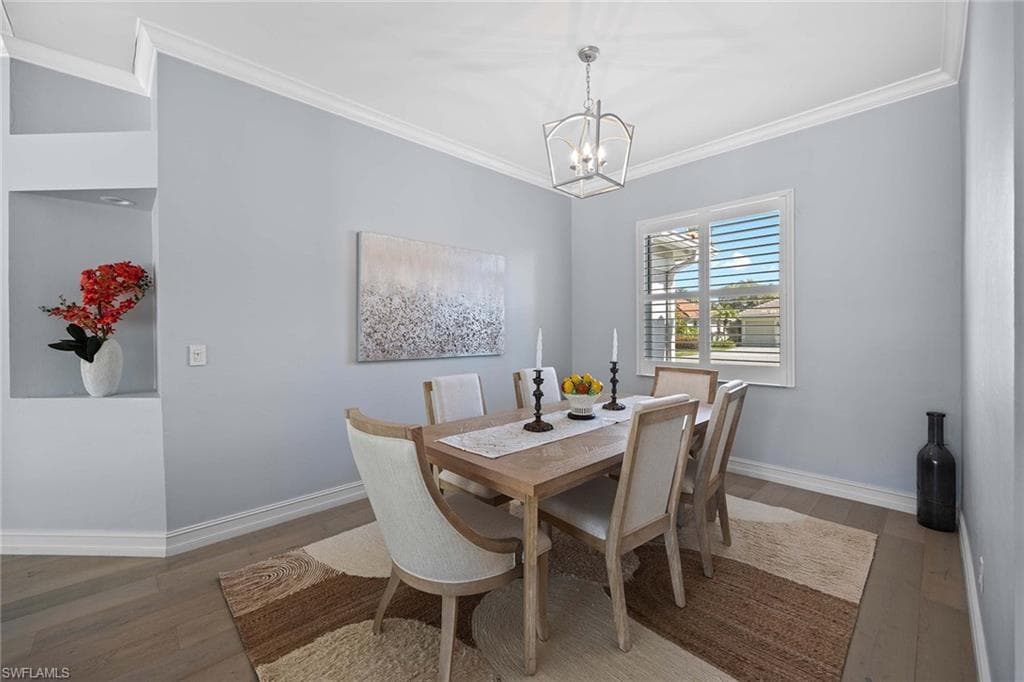 8943 Lely Island Cir, Naples, FL 34113-8