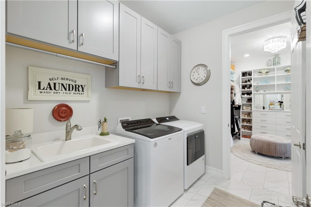 28025 Seasons Tide Ave, Bonita Springs, FL 34135-23