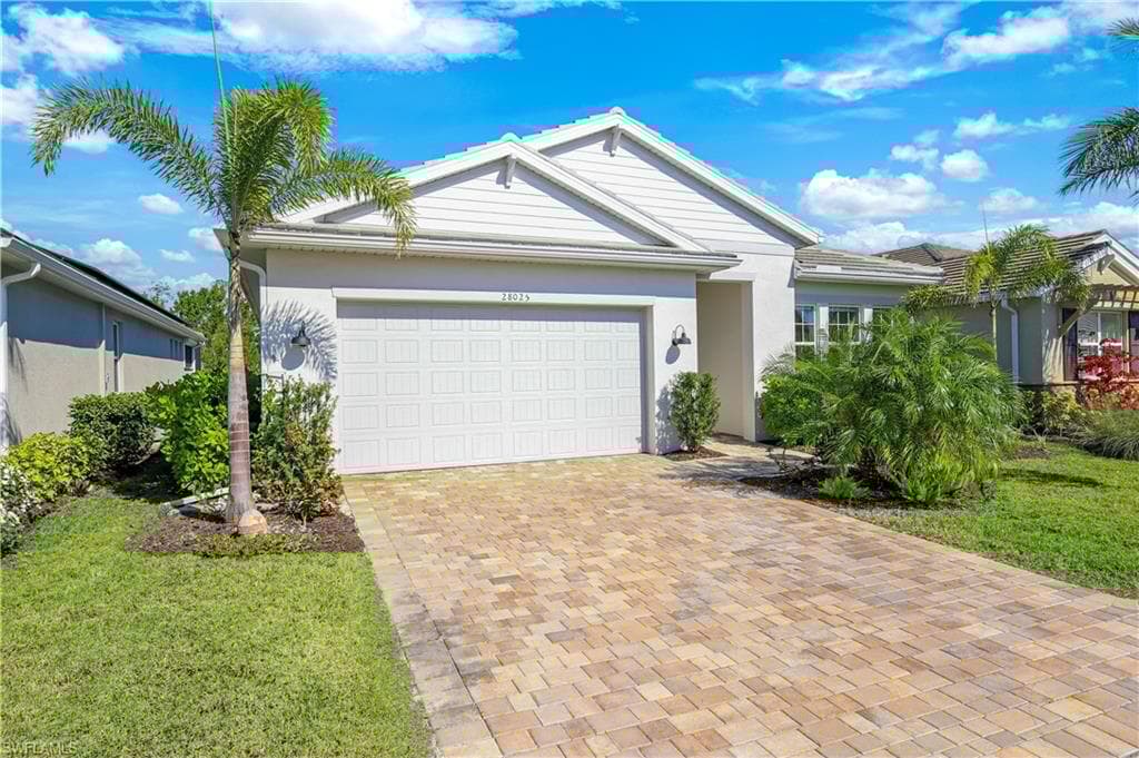 28025 Seasons Tide Ave, Bonita Springs, FL 34135-27