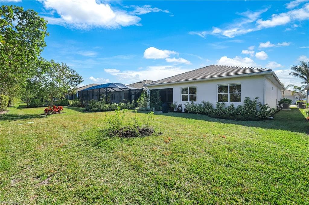 28025 Seasons Tide Ave, Bonita Springs, FL 34135-29