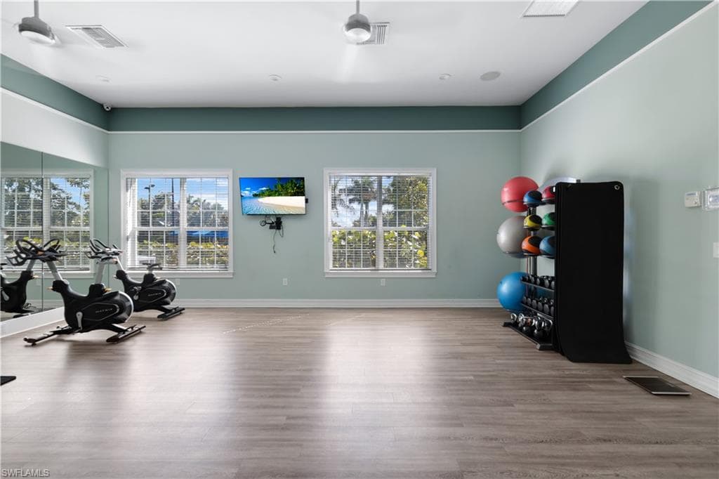 28025 Seasons Tide Ave, Bonita Springs, FL 34135-32