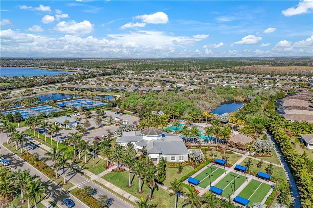 28025 Seasons Tide Ave, Bonita Springs, FL 34135-40