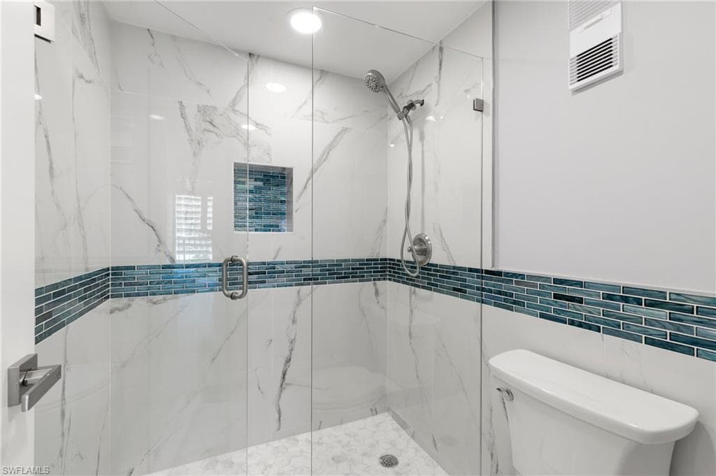 320 Seaview Ct 2-512, Marco Island, FL 34145-21
