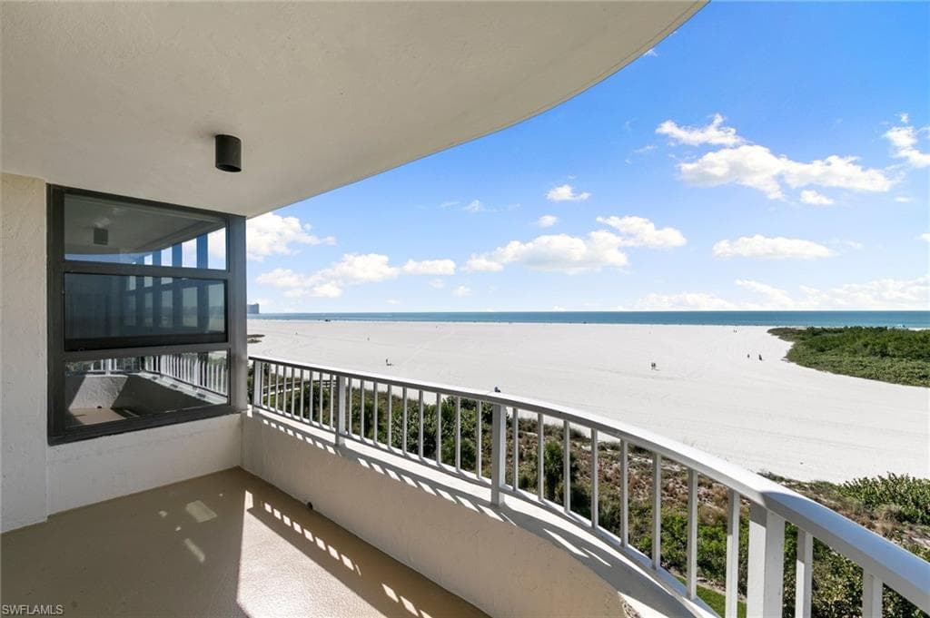 320 Seaview Ct 2-512, Marco Island, FL 34145-28