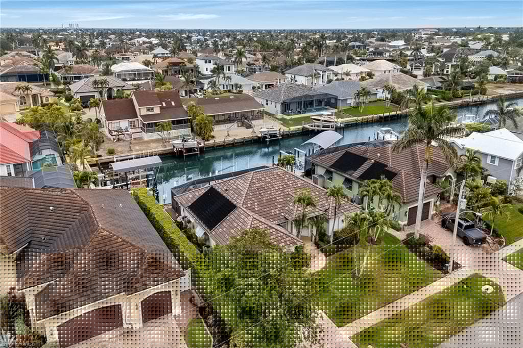 1610 Begonia Ct, Marco Island, FL 34145-34
