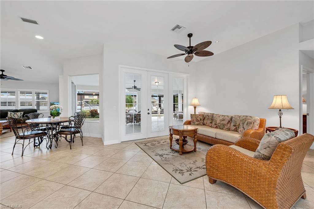 1610 Begonia Ct, Marco Island, FL 34145-3